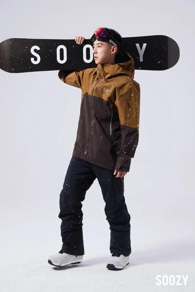 牌！6款男士单板滑雪服推荐米乐m6登录入口滑大雪穿大(图18)