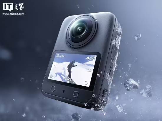 60发布 100分钟8K30fps持续录制2999元起!大疆首款全景相机Osmo3(图1) 60发布 100分钟8K30fps持续录制2999元起!大疆首款全景相机Osmo3(图1)